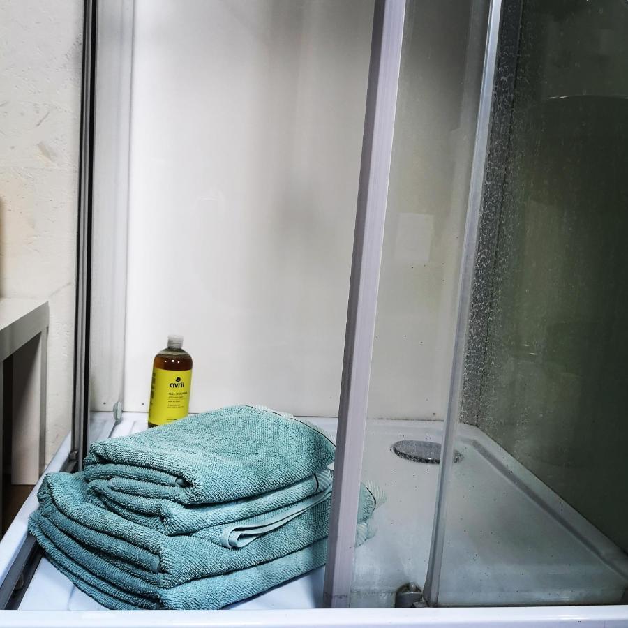 アヴィニョン Peniche Althea Bed & Breakfast エクステリア 写真