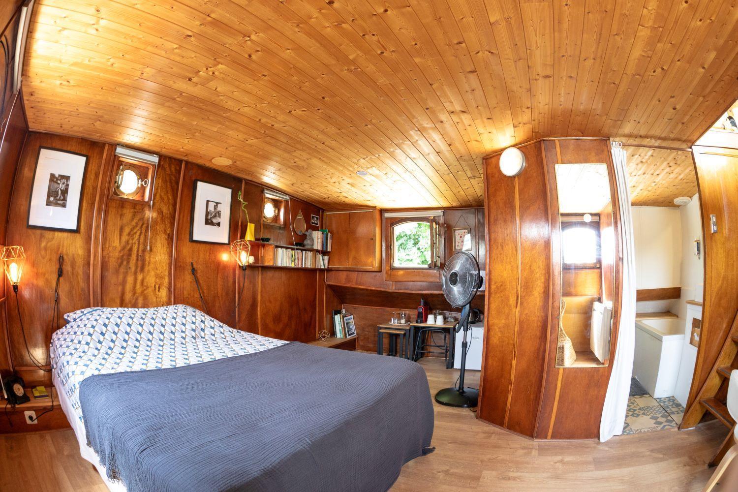 アヴィニョン Peniche Althea Bed & Breakfast エクステリア 写真